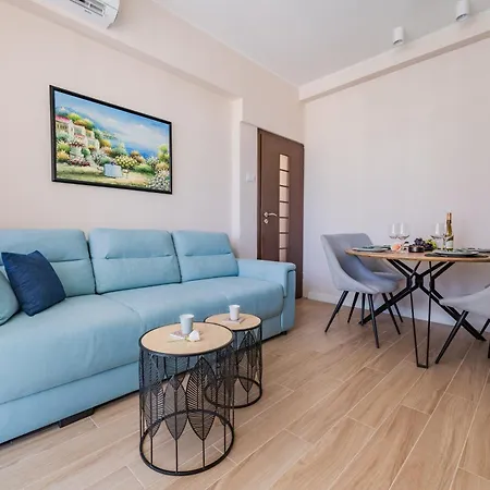 Luxury Seaside Apartmán *